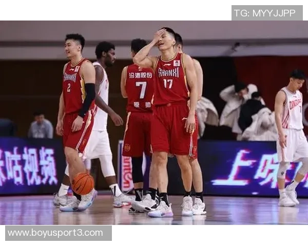 青岛与浙江再度交锋内线压力大需全力以赴争取复仇胜利 青岛与浙江再度交锋内线压力大需全力以赴争取复仇胜利