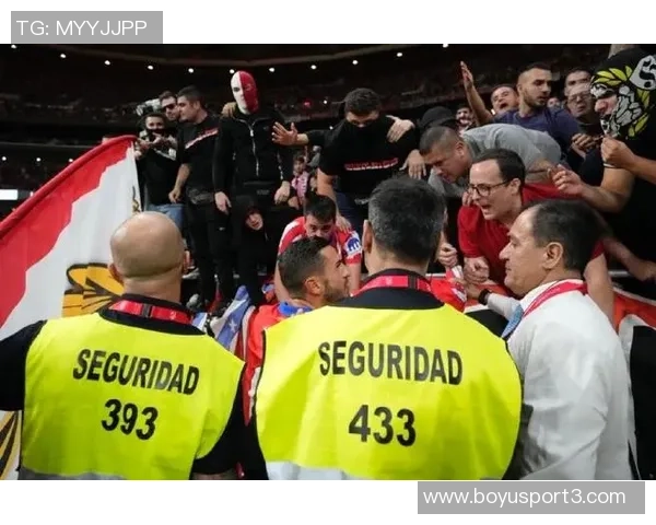 西甲官方强烈谴责马德里德比中球迷互骂行为呼吁理性观赛 西甲官方强烈谴责马德里德比中球迷互骂行为呼吁理性观赛