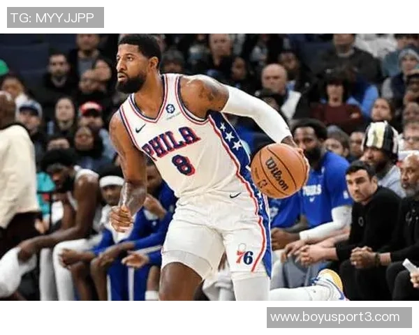 乔治半场表现亮眼12分钟内贡献7分2篮板1助攻2抢断展现实力 乔治半场表现亮眼12分钟内贡献7分2篮板1助攻2抢断展现实力