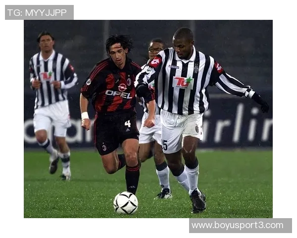 奥卡卡回忆两次接近加盟AC米兰遗憾错失2016年欧洲杯机会