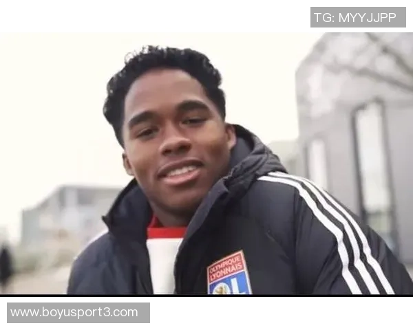 西媒报道恩德里克或冬窗离队里昂全力争取租借展开谈判 西媒报道恩德里克或冬窗离队里昂全力争取租借展开谈判