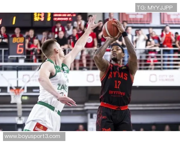 沃尔特弗雷泽谈莱利防守经历揭示他成为优秀教练的原因