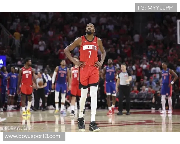 湖人是否该在里夫斯身价高峰时交易他火箭等球队或成最佳选择 湖人是否该在里夫斯身价高峰时交易他火箭等球队或成最佳选择